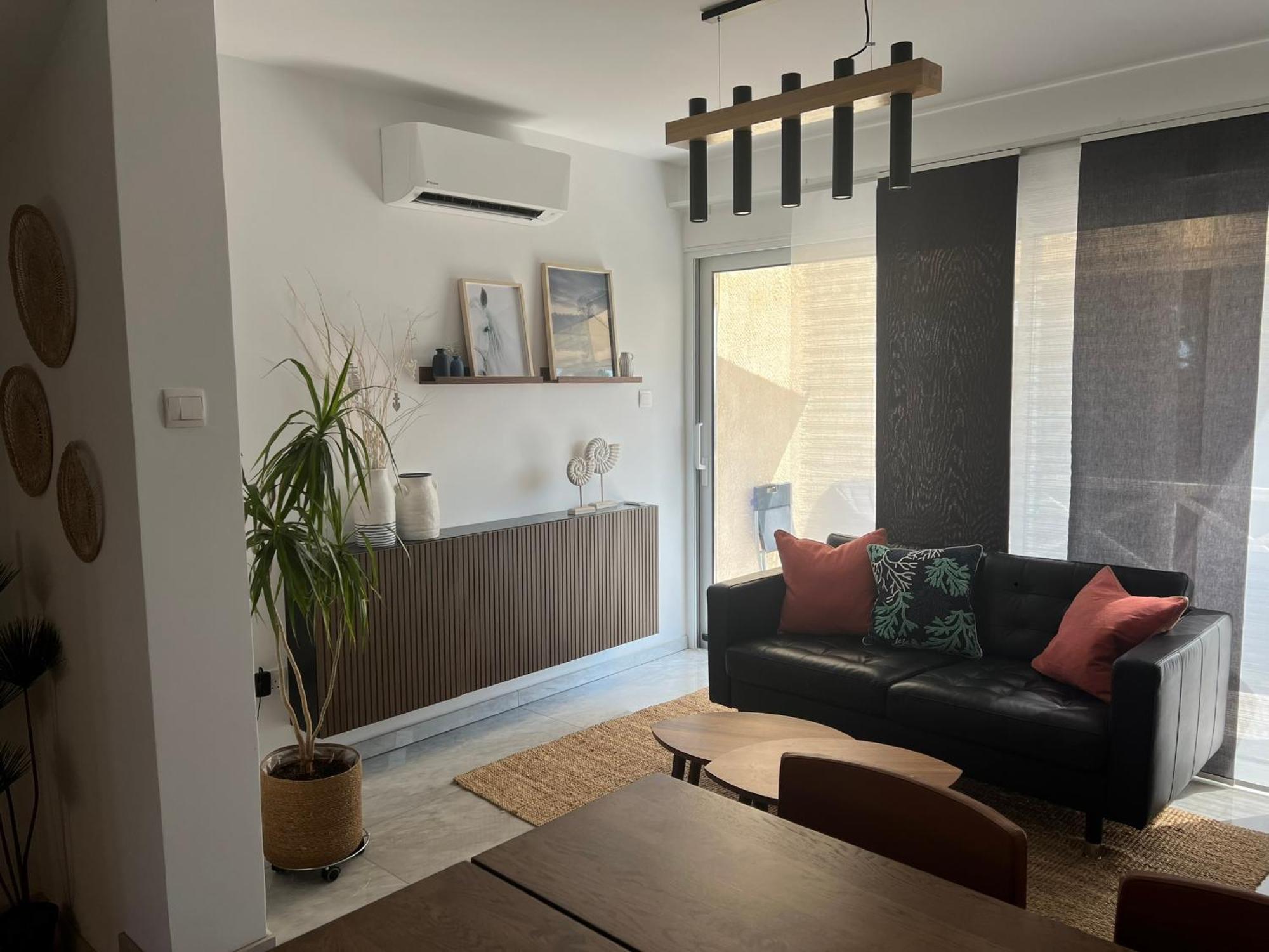 Modern Seaview Townhouse In Coral Bay (Adults Only) Leilighet Péja Eksteriør bilde