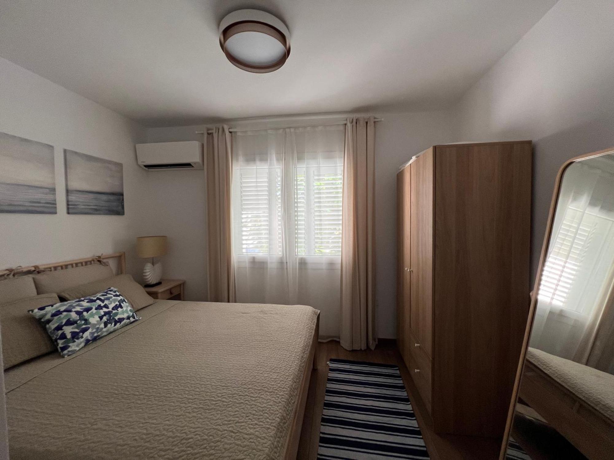 Modern Seaview Townhouse In Coral Bay (Adults Only) Leilighet Péja Eksteriør bilde