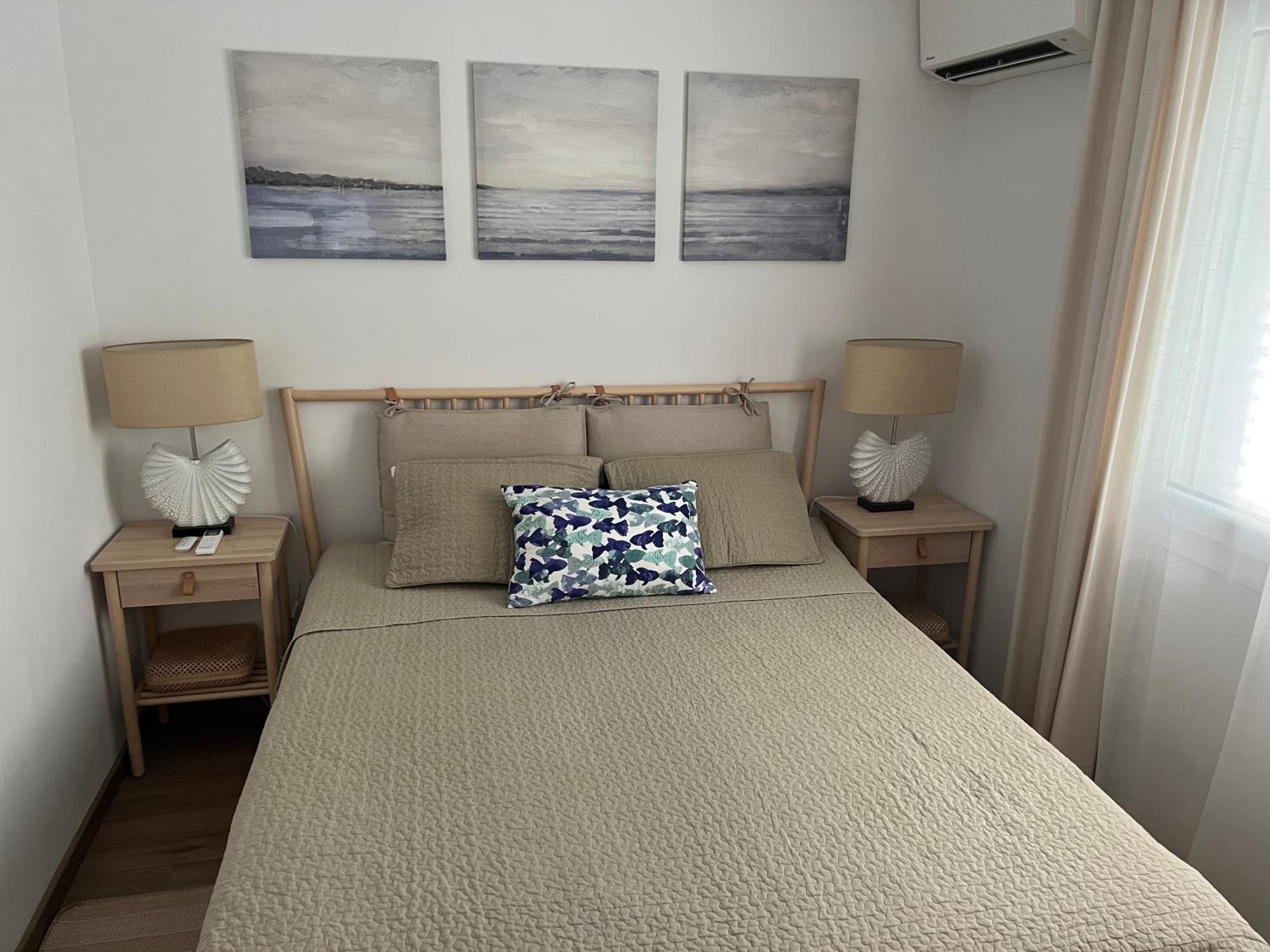 Modern Seaview Townhouse In Coral Bay (Adults Only) Leilighet Péja Eksteriør bilde